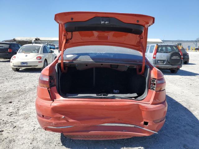  VOLKSWAGEN JETTA 2019 Pomarańczowy