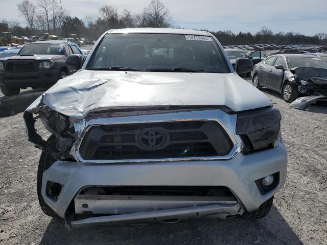 Pickups TOYOTA TACOMA 2013 Srebrny