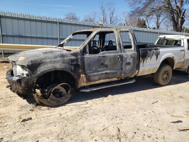 2003 Ford F250 Super Duty на продаже в Chatham, VA - Burn