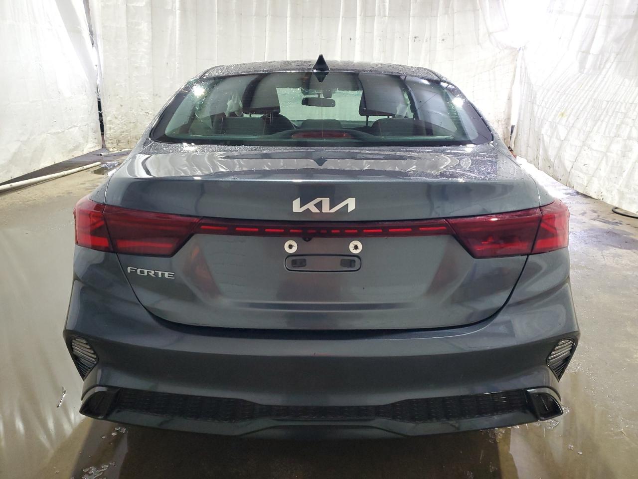 2024 Kia Forte - Image 6