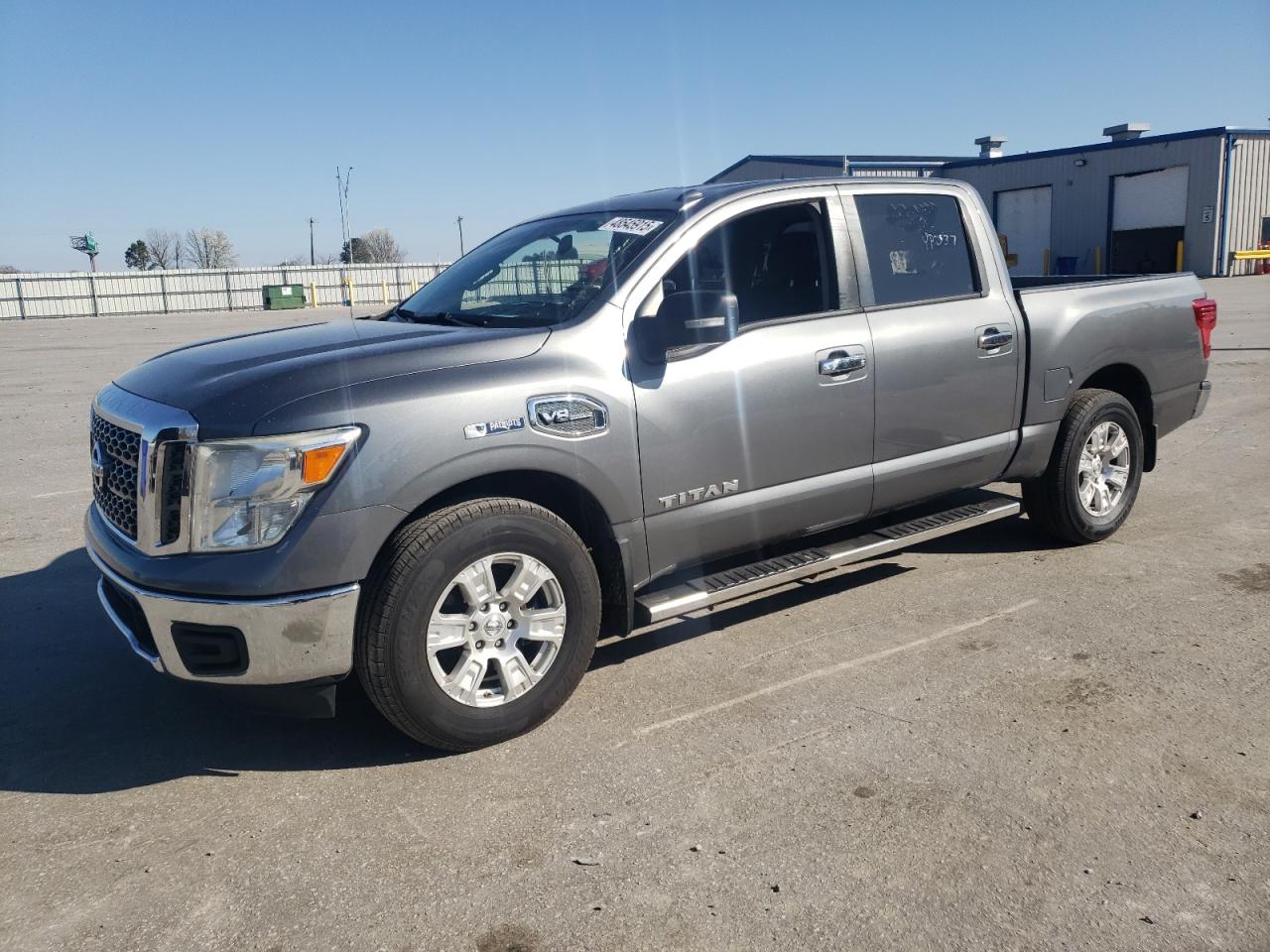 2017 Nissan Titan - Image 1