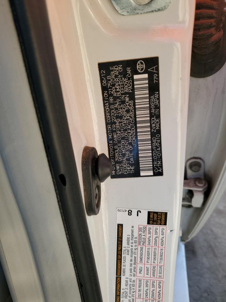 2012 Toyota Prius - Image 13