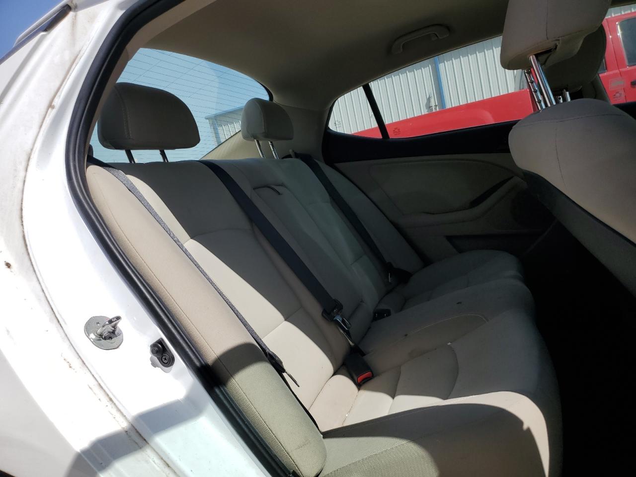 2013 Kia Optima - Image 10