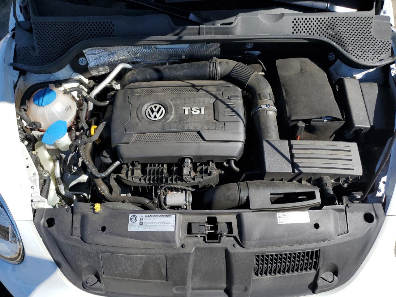 2016 Volkswagen Beetle - Image 11