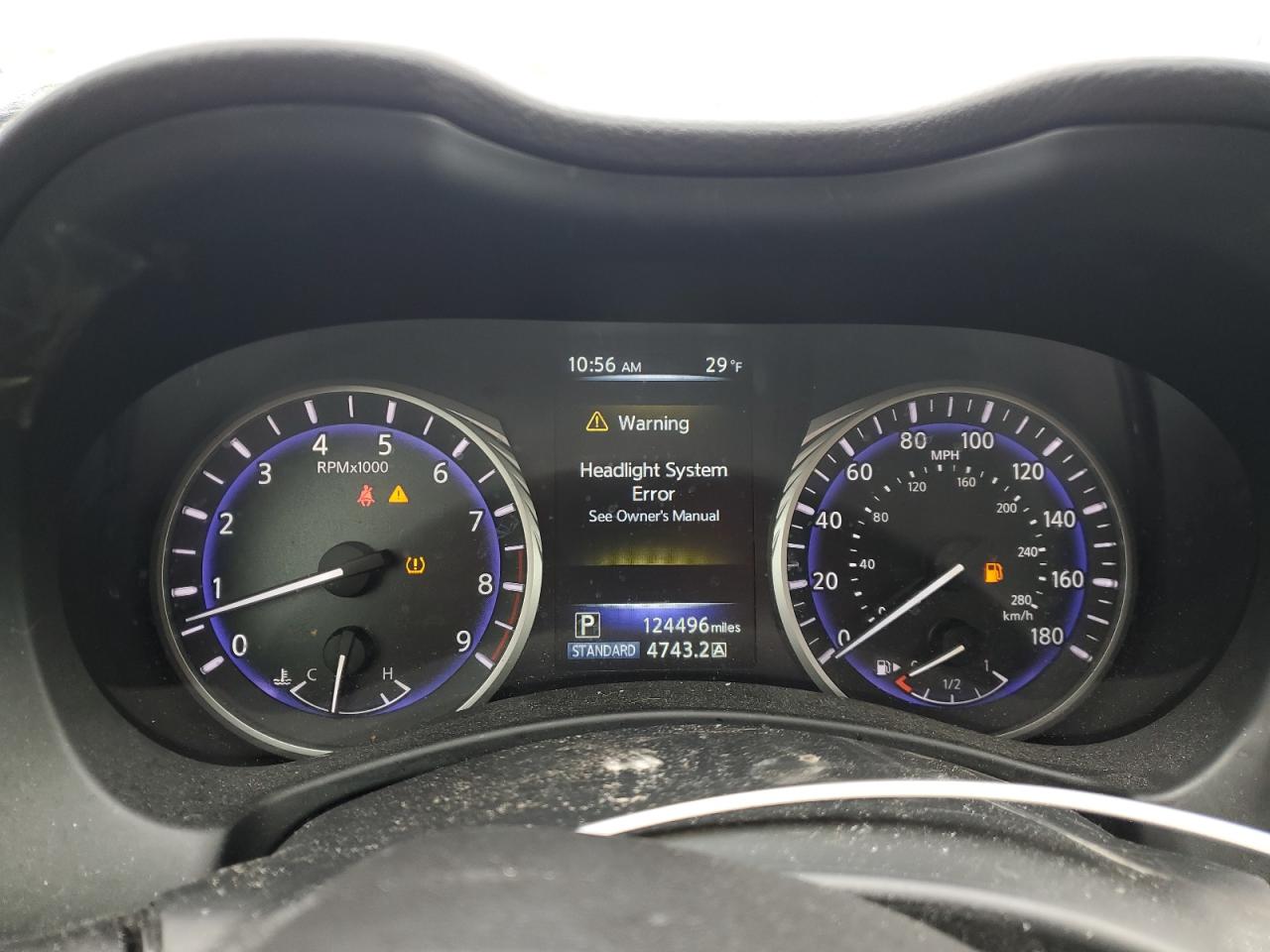 2015 Infiniti Q50 - Image 9