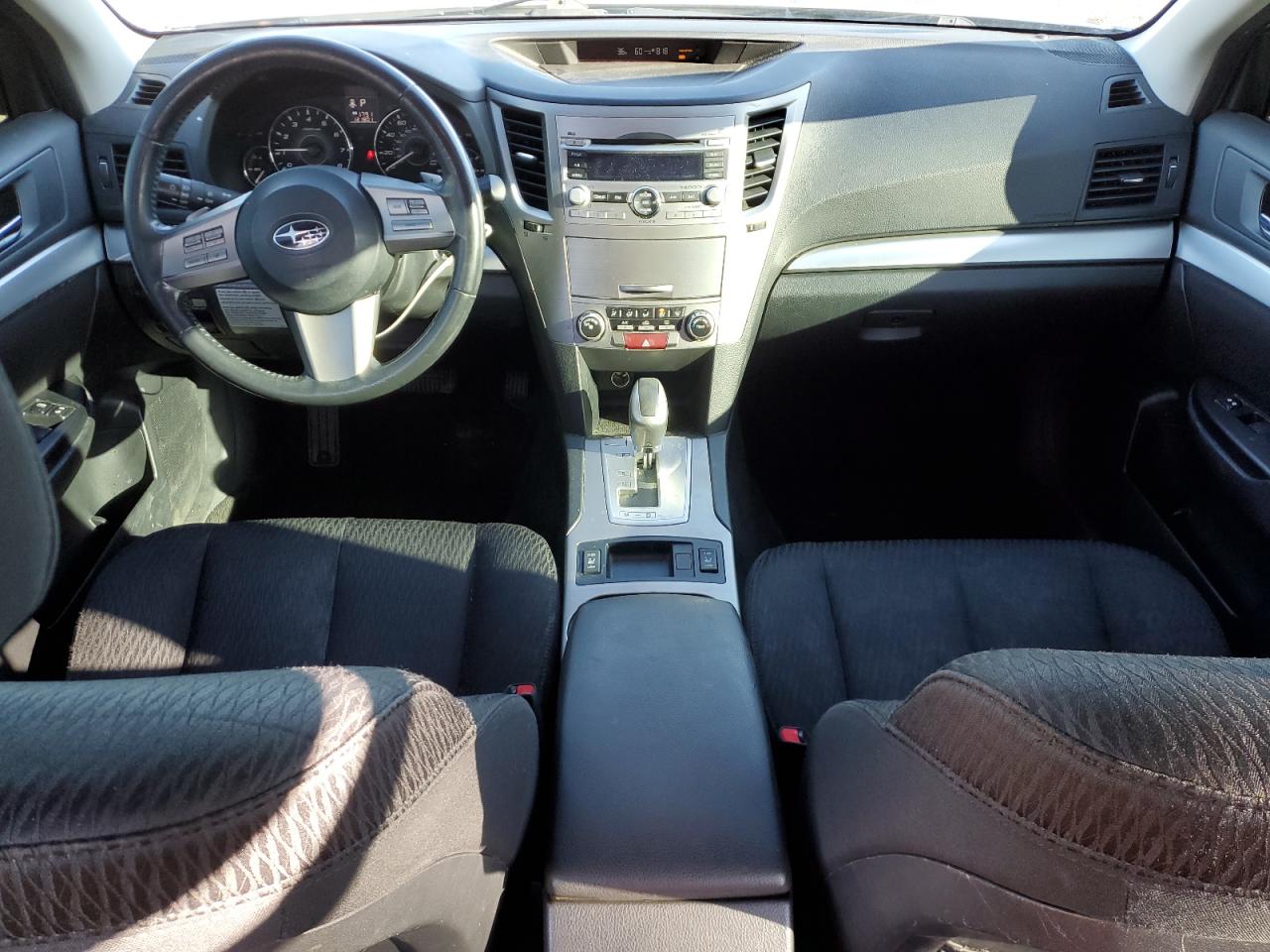 2011 Subaru Outback - Image 8