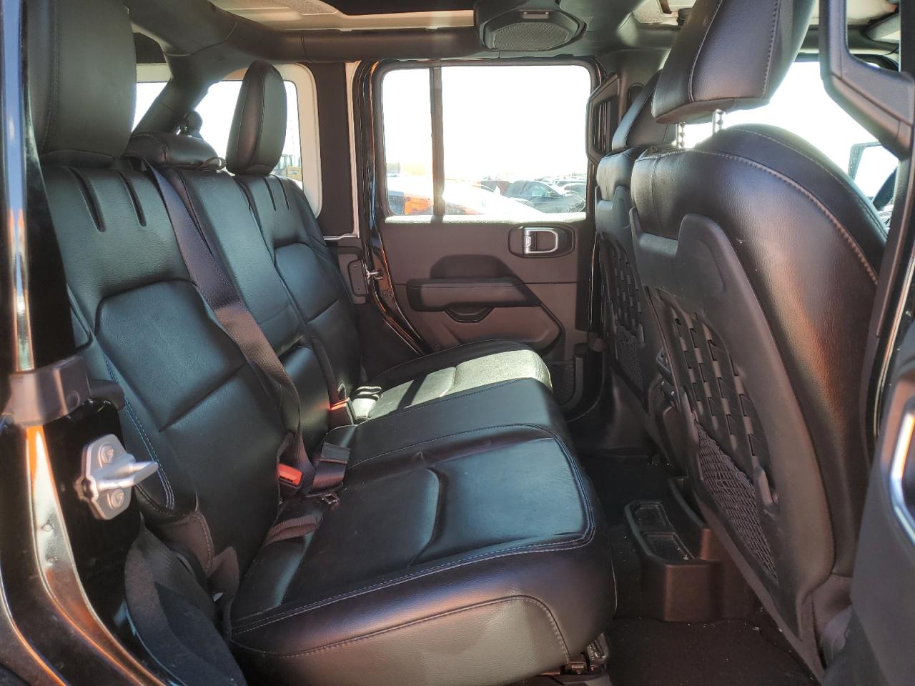 2021 Jeep Wrangler - Image 11