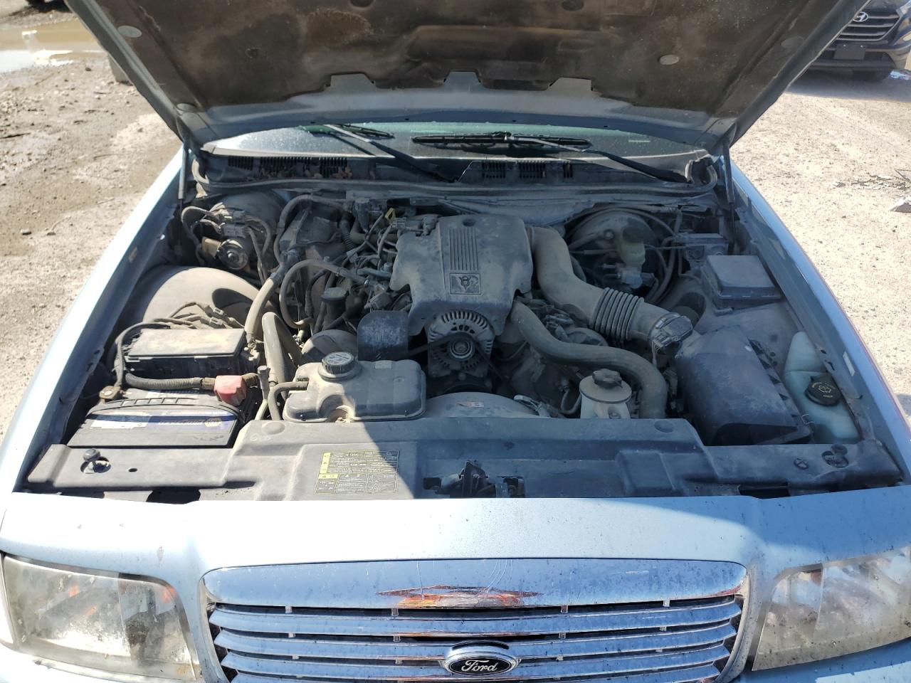 2004 Ford Crown Victoria Lx VIN: 2FAFP74W54X133038 Lot: 50412955