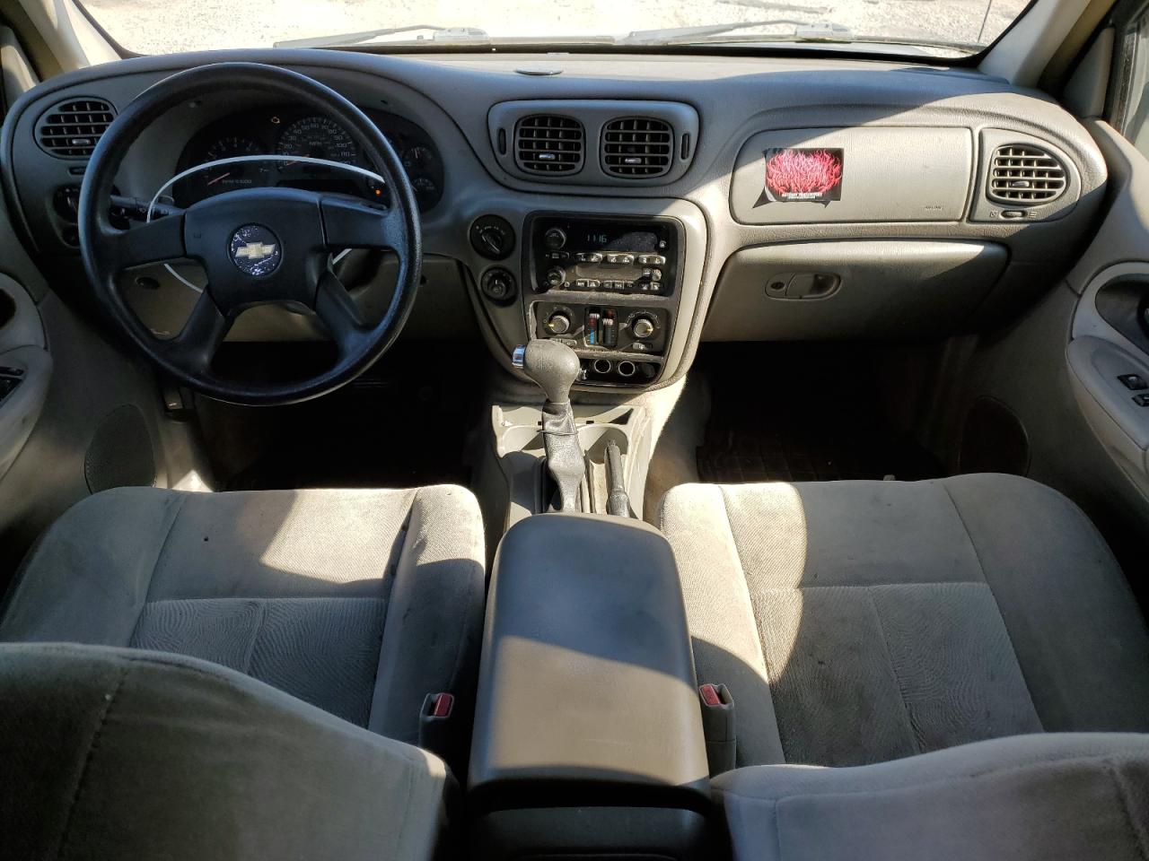 2005 Chevrolet TrailBlazer - Image 8