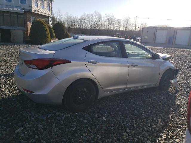 HYUNDAI ELANTRA 2016 Серебристый