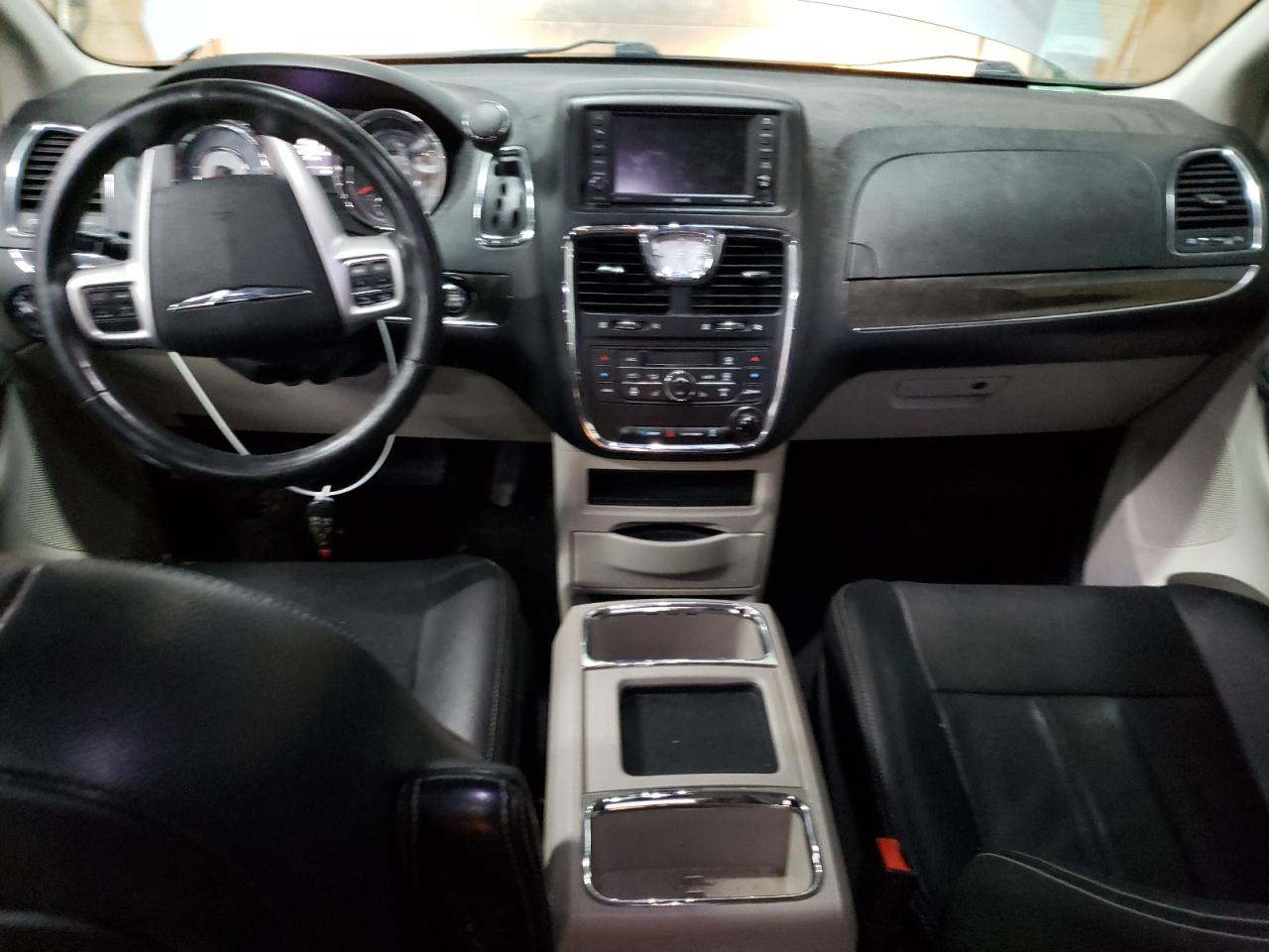 2016 Chrysler Town & Country Touring L VIN: 2C4RC1CGXGR304952 Lot: 50646505