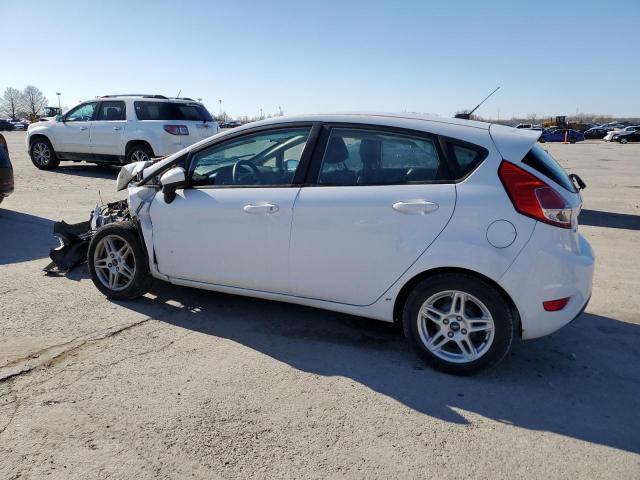  FORD FIESTA 2017 Biały