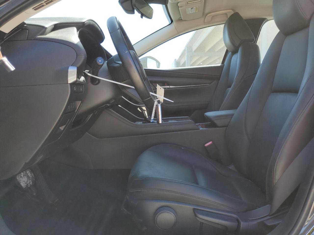 2021 Mazda 3 - Image 7