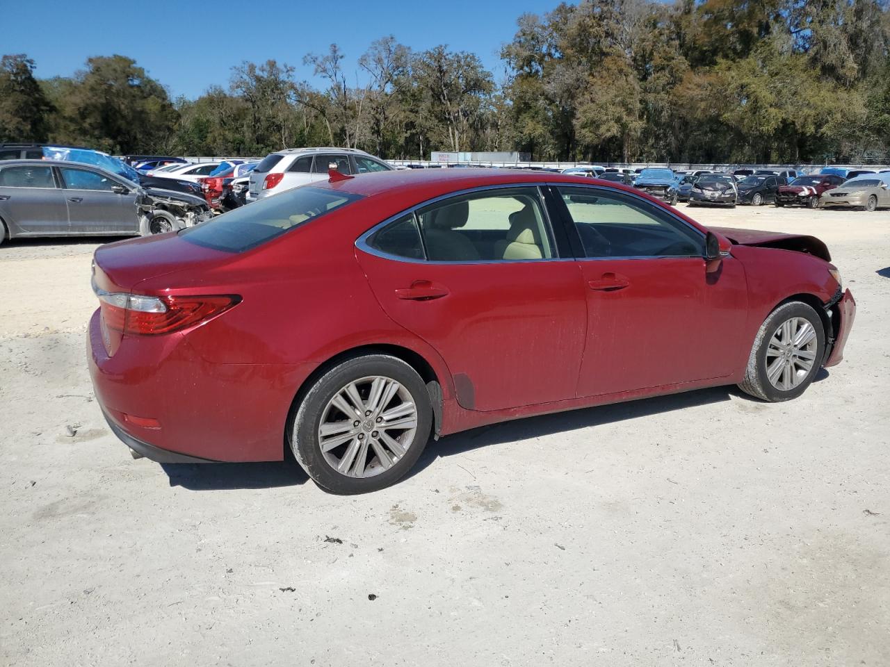 2013 Lexus ES - Image 3