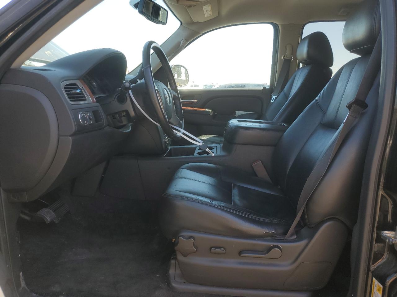 2013 GMC Yukon - Image 7