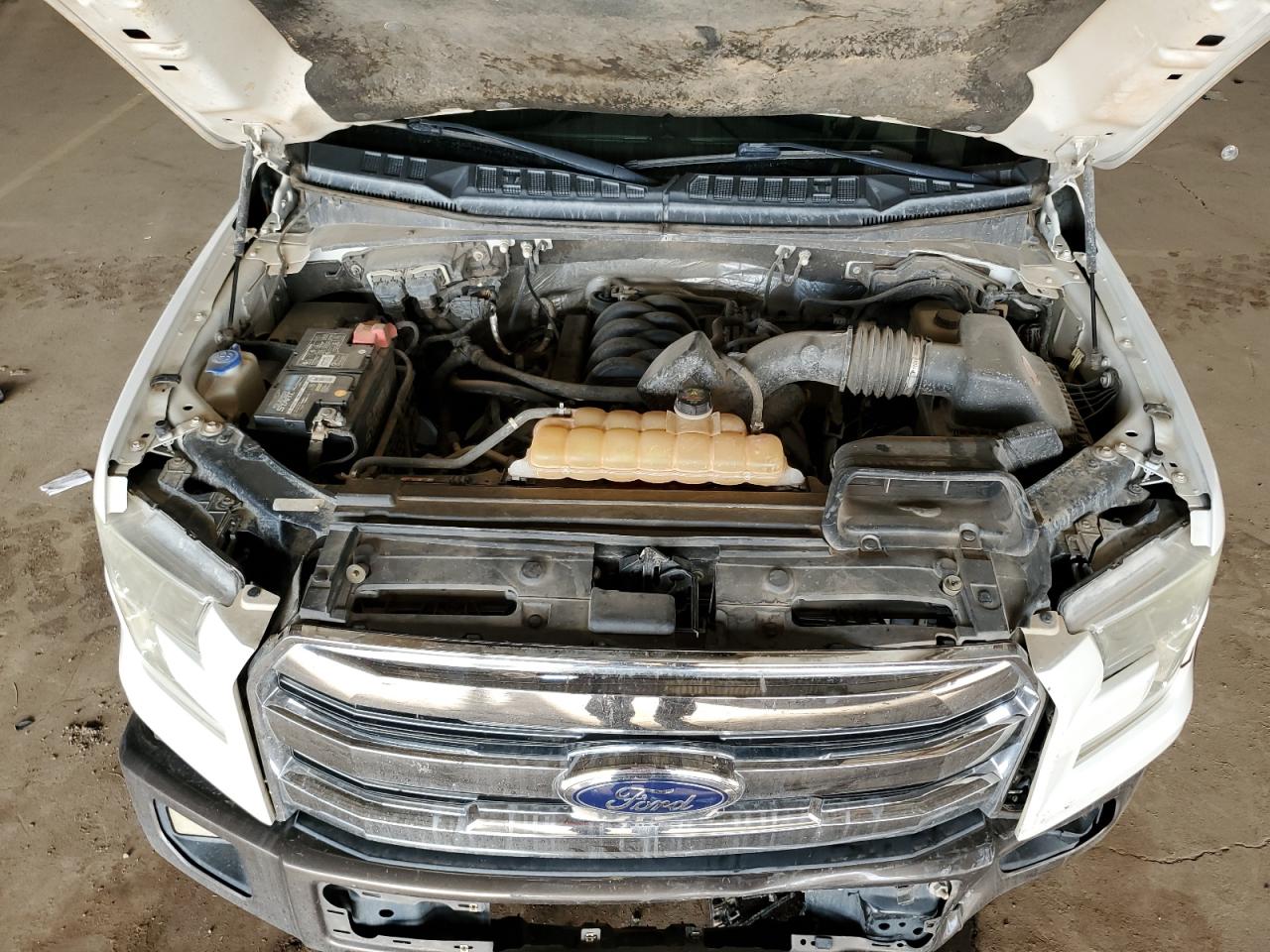 2016 Ford F-150 - Image 12