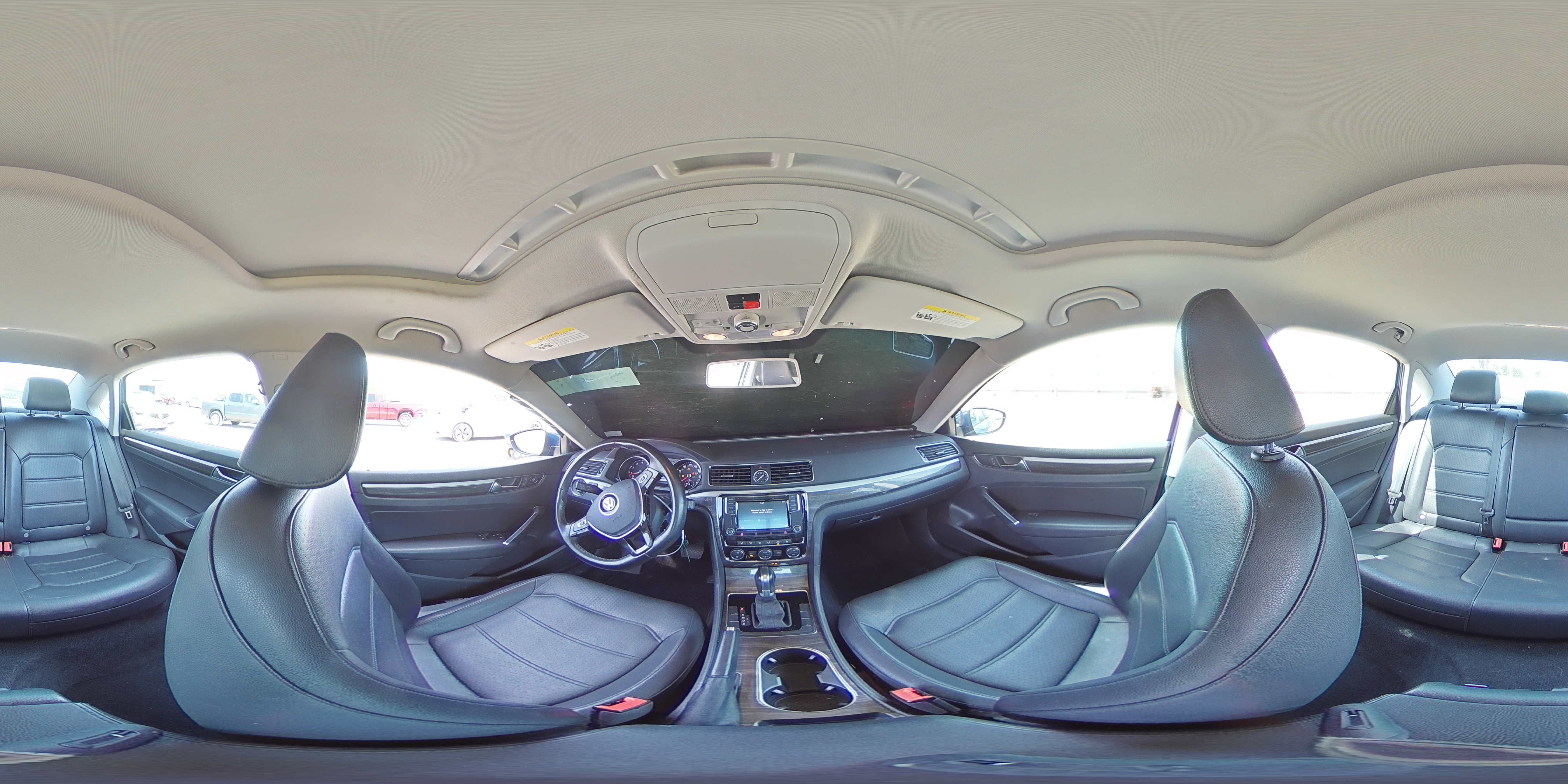 2016 Volkswagen Passat - Image 13