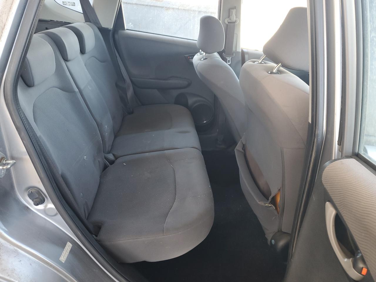 2009 Honda Fit - Image 10