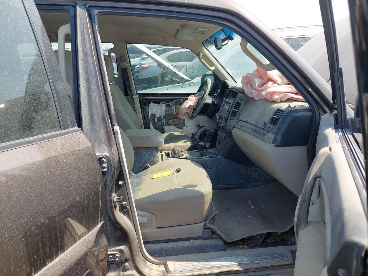 JE4MR62N3HJ707138 - 2017 Mitsubishi Pajero - #49190205