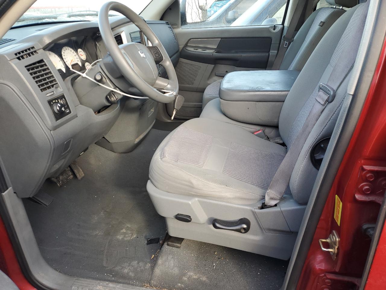 2007 Dodge RAM - Image 7
