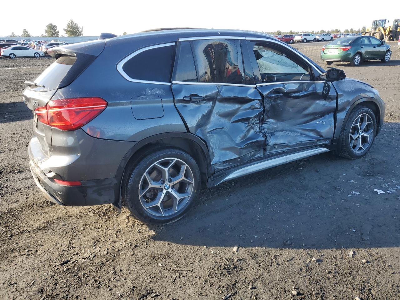 2017 BMW X1 - Image 3