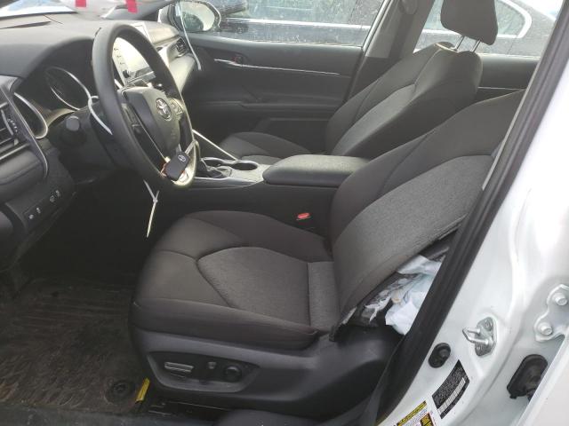  TOYOTA CAMRY 2021 Белый