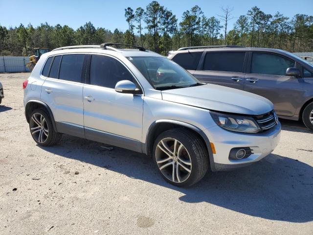  VOLKSWAGEN TIGUAN 2017 Сріблястий