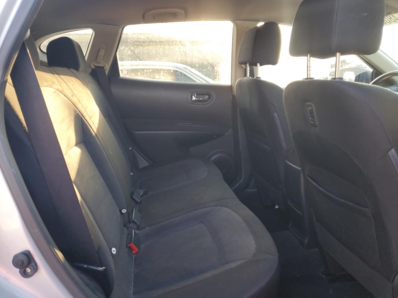 2013 Nissan Rogue - Image 11