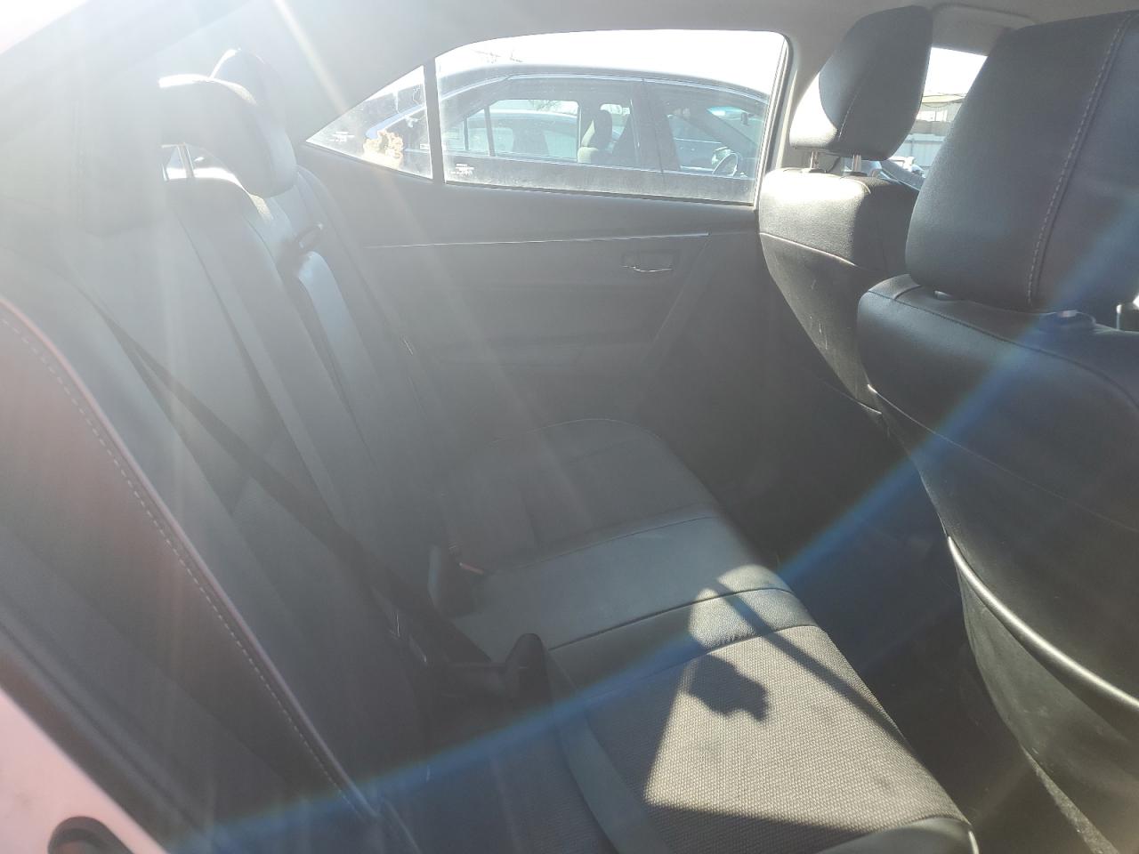 2015 Toyota Corolla - Image 10