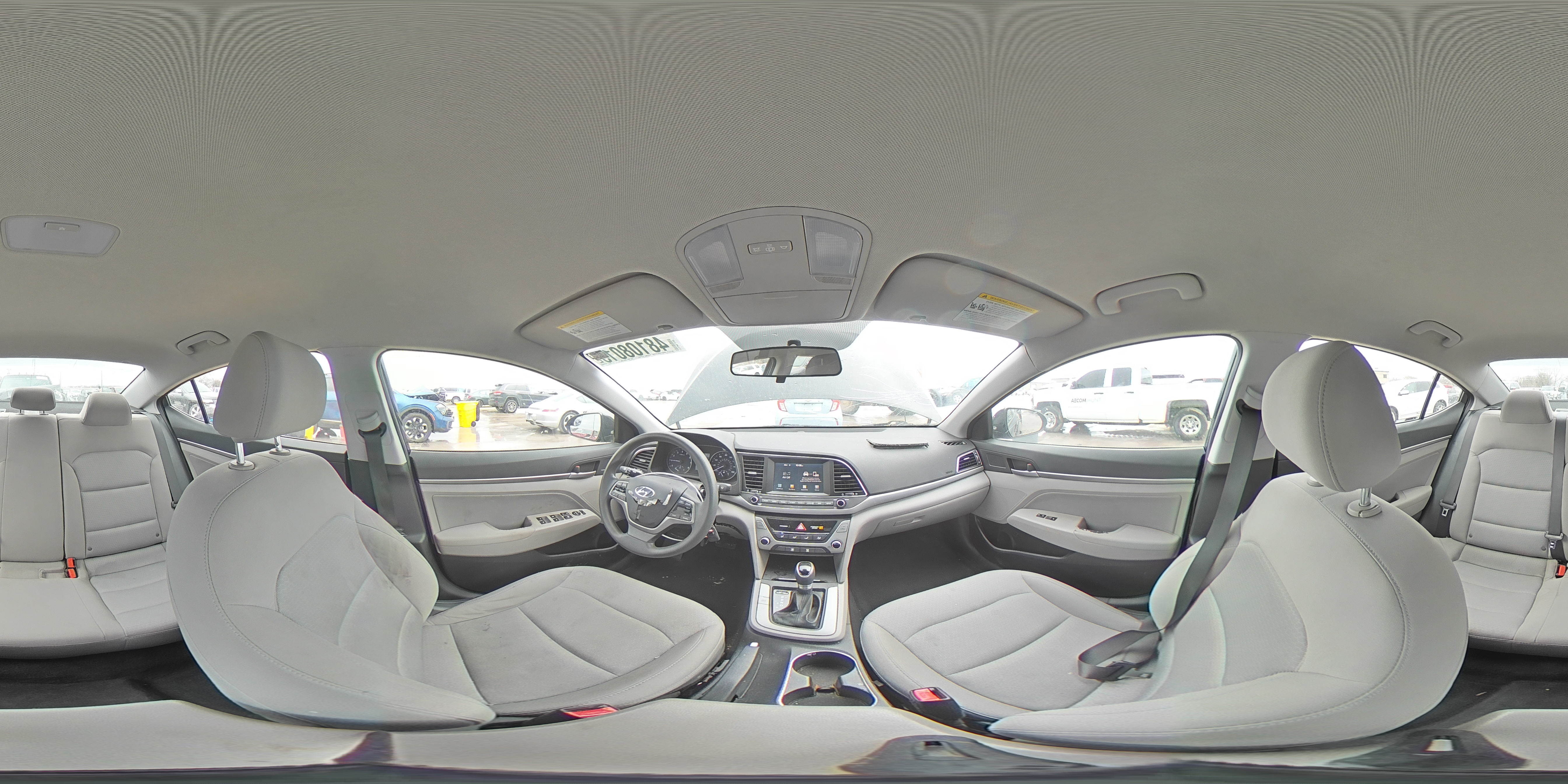 2017 Hyundai Elantra - Image 13