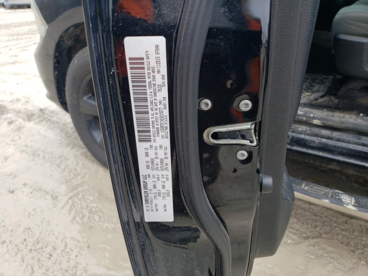 2014 RAM 1500 - Image 12