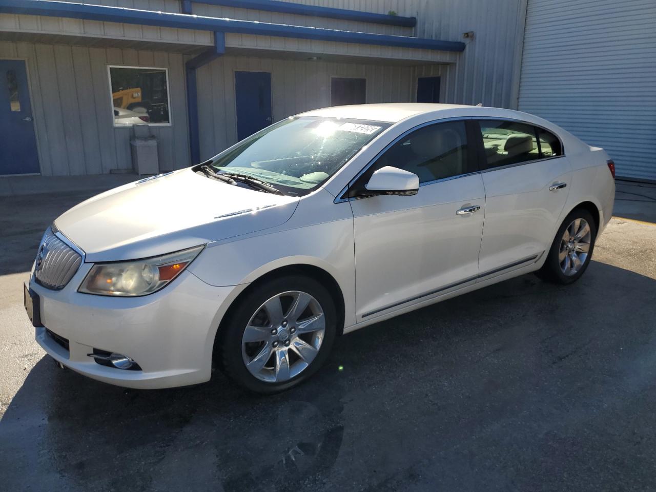 2011 Buick Lacrosse Cxs de vânzare în Fort Pierce, FL - Undercarriage