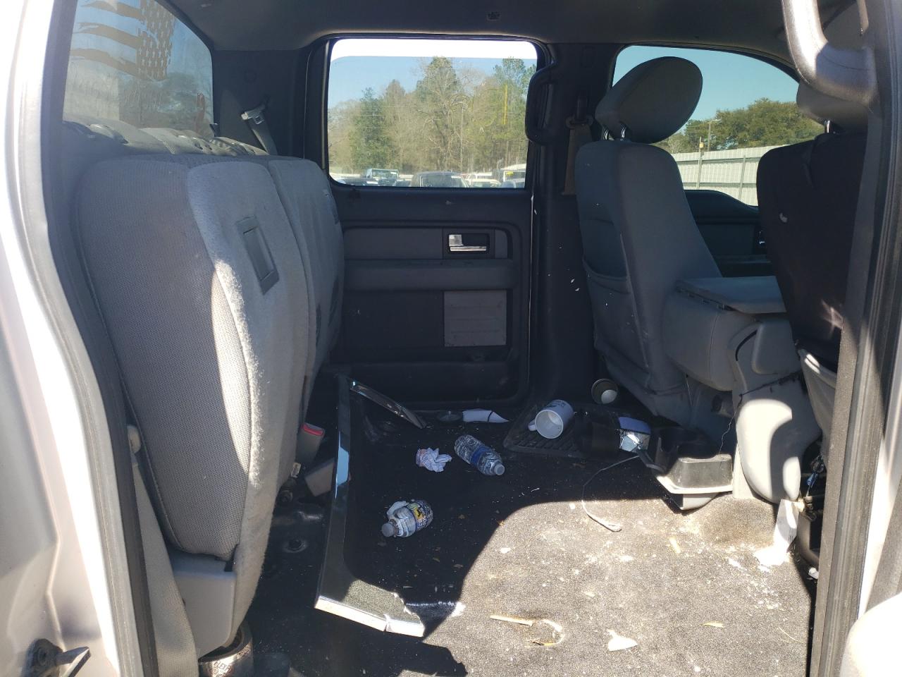 2013 Ford F-150 - Image 11