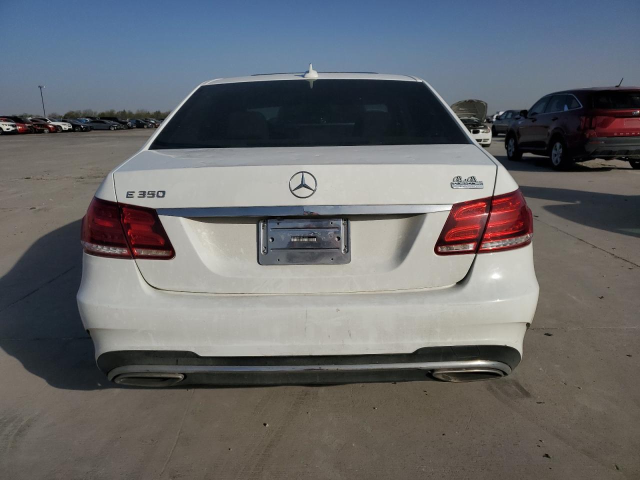 2014 Mercedes-Benz E 350 VIN: WDDHF5KB2EB012570 Lot: 49592345