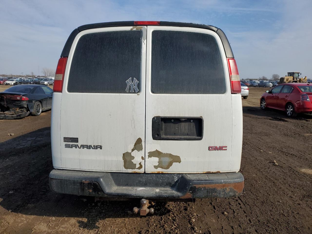 2008 GMC Savana - Image 6