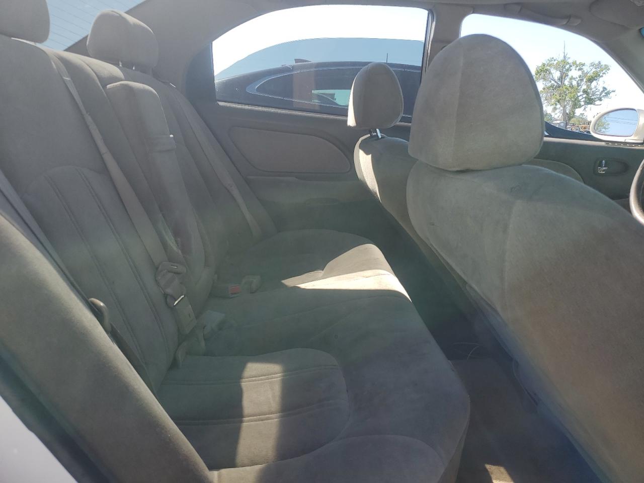 2003 Hyundai Sonata - Image 10
