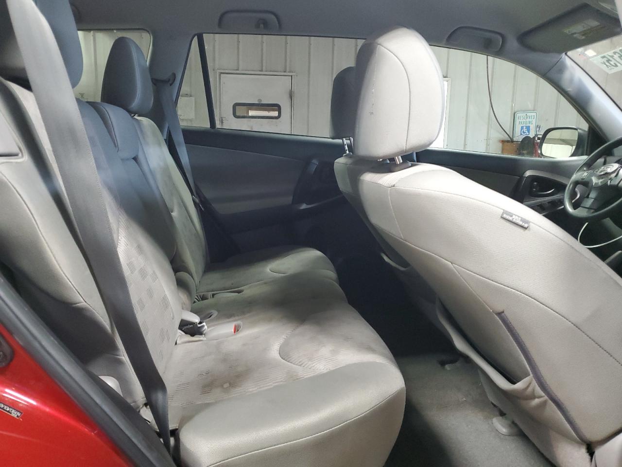 2012 Toyota RAV 4 - Image 11