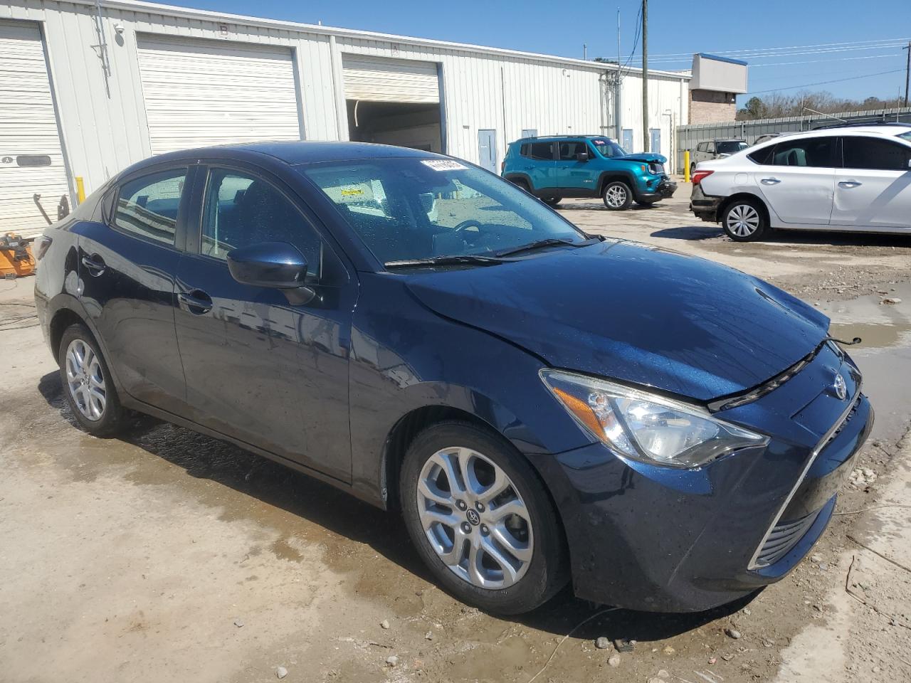2017 Toyota Yaris - Image 4