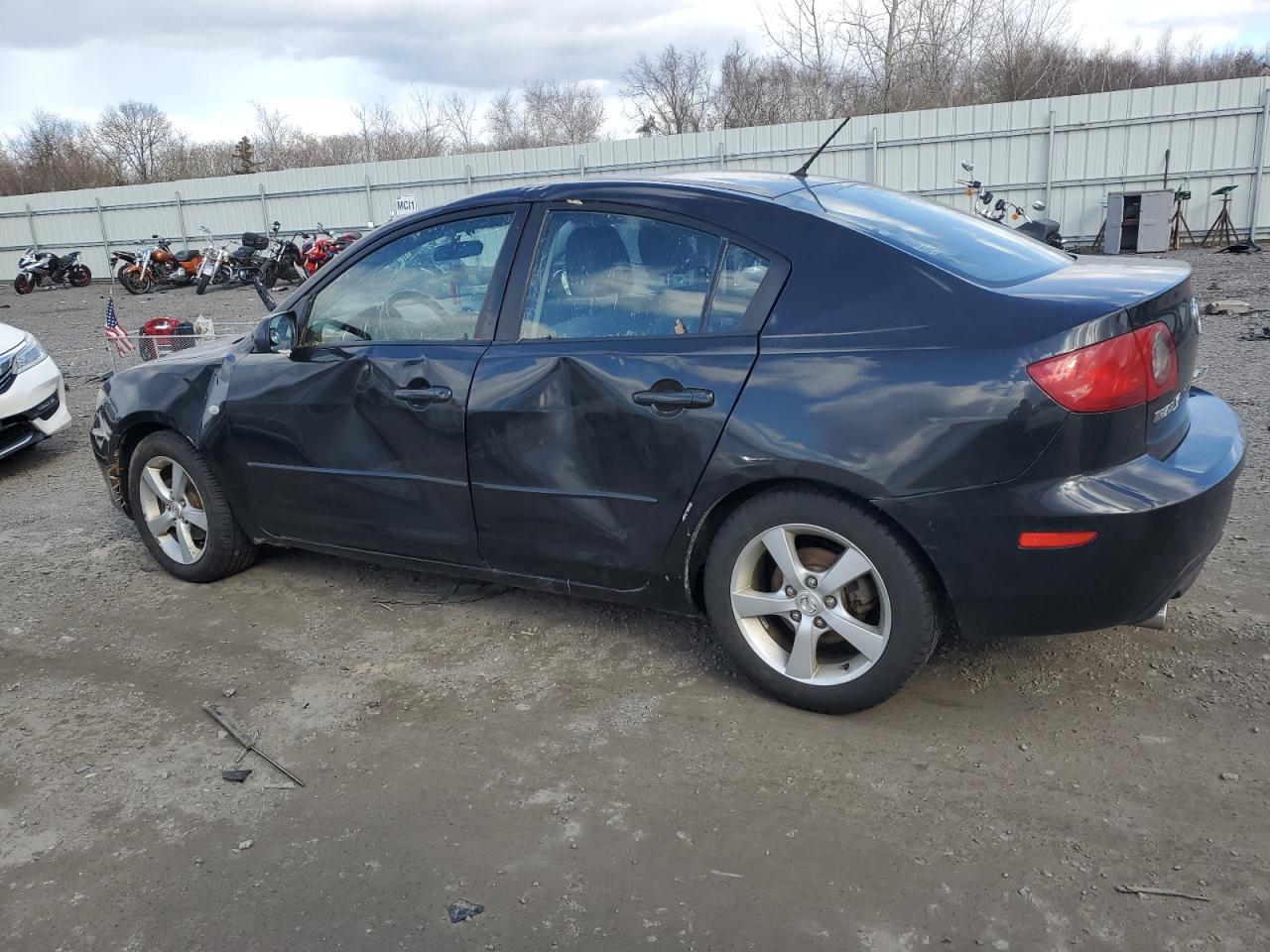 2005 Mazda 3 - Image 2