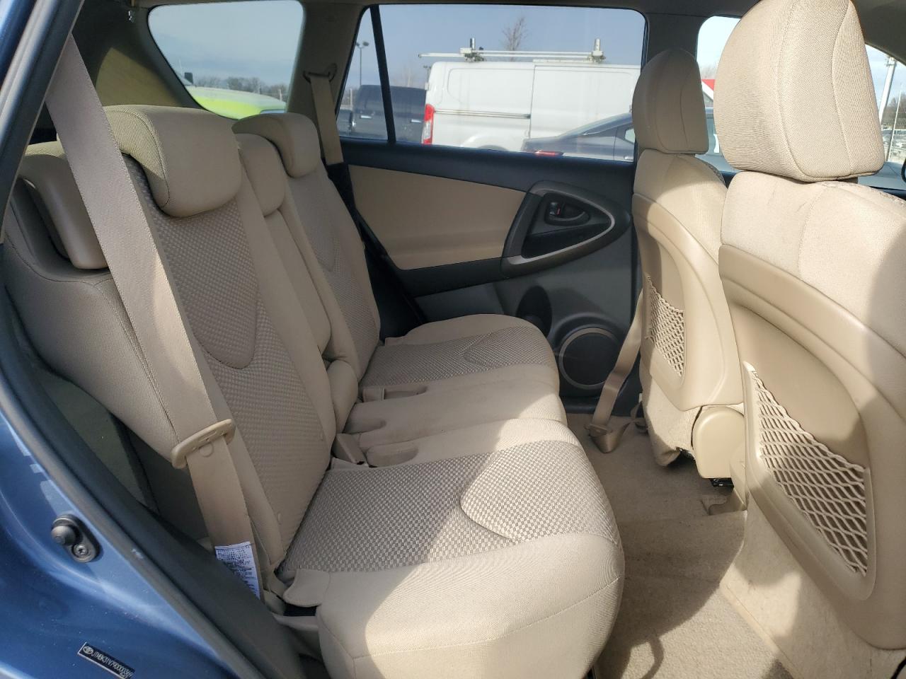 2009 Toyota RAV 4 - Image 12
