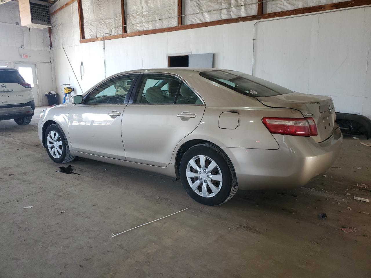 2009 Toyota Camry - Image 2