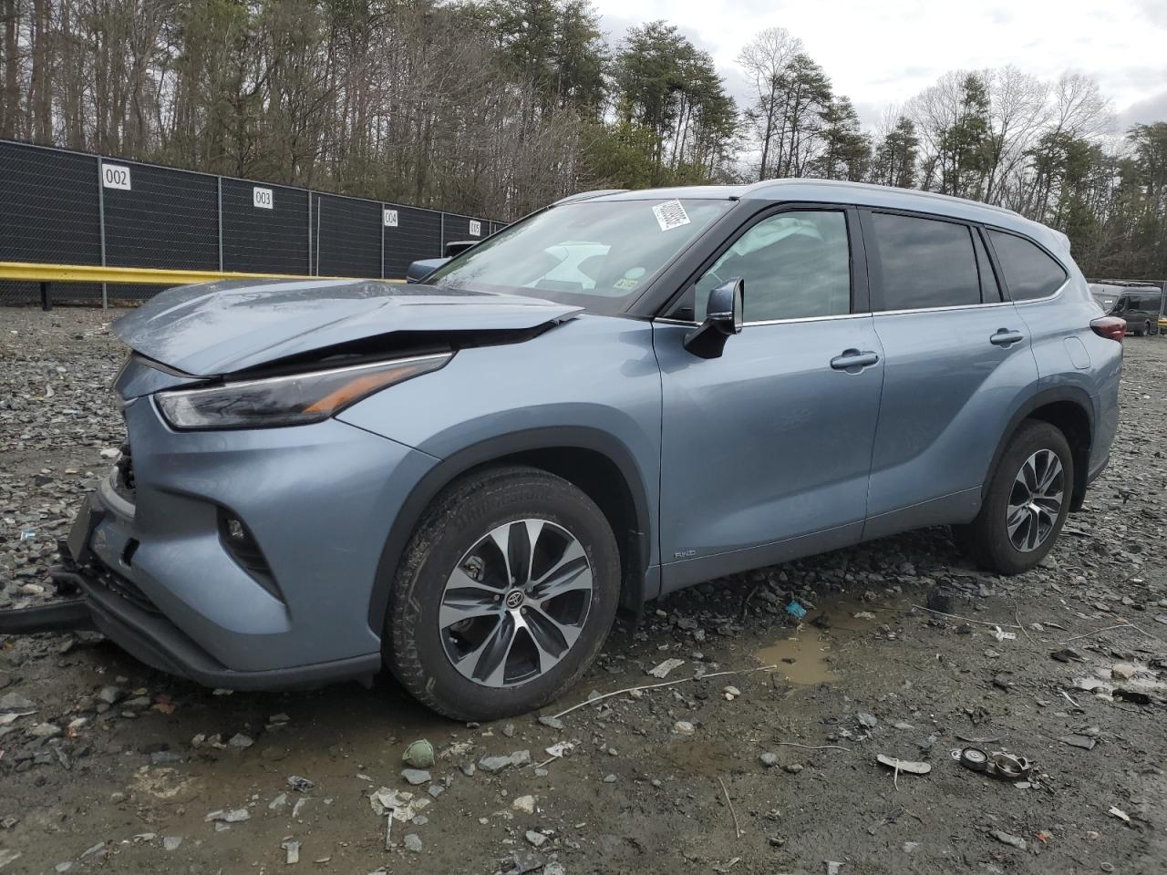 2024 Toyota Highlander - Image 1