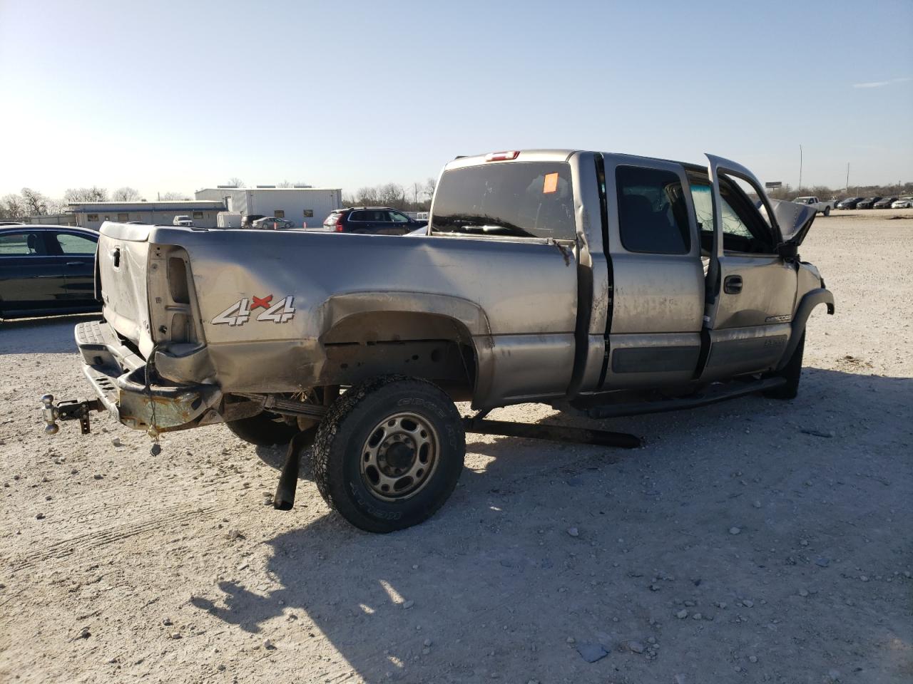 2002 GMC Sierra - Image 3
