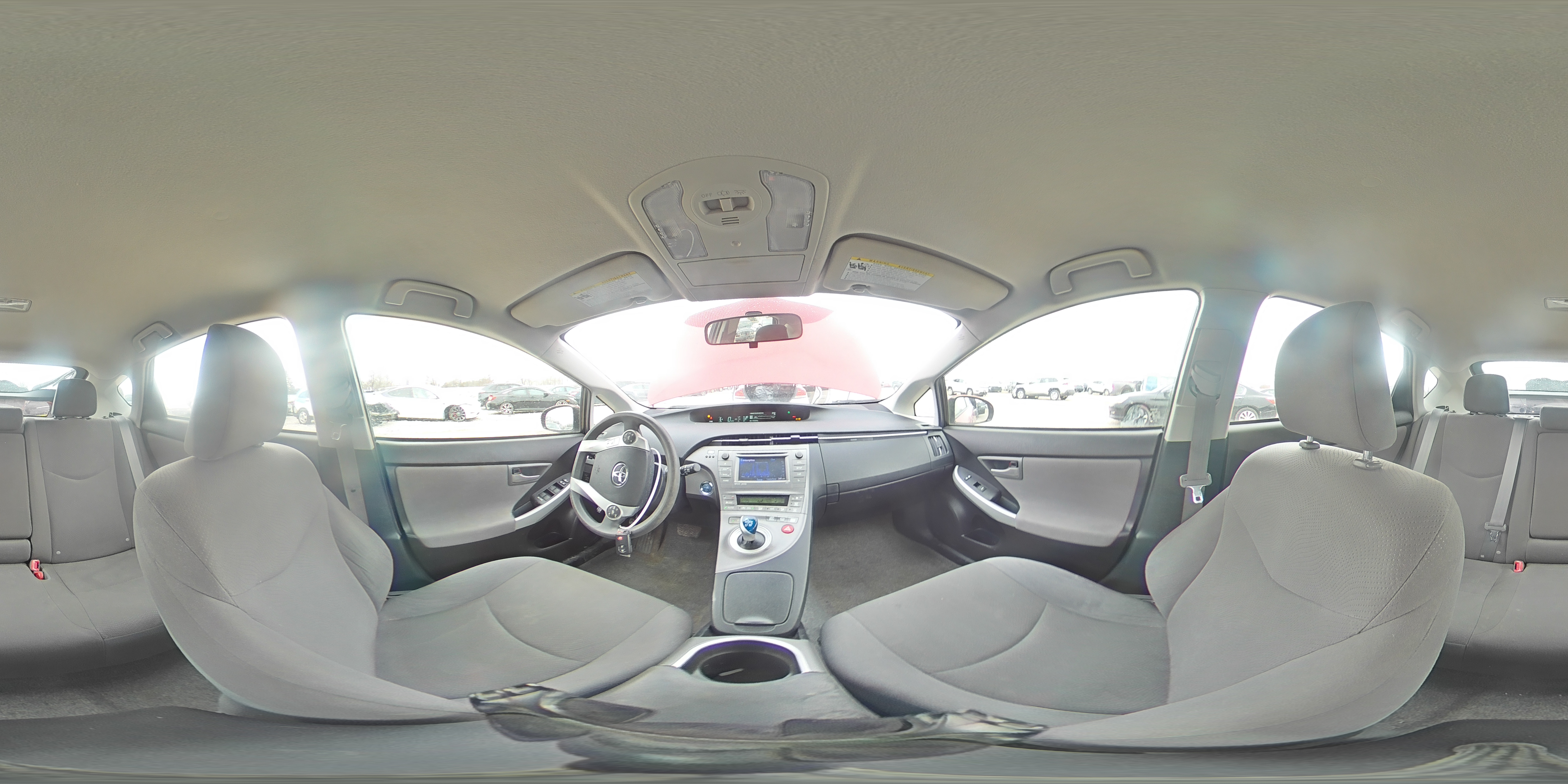 2012 Toyota Prius - Image 12