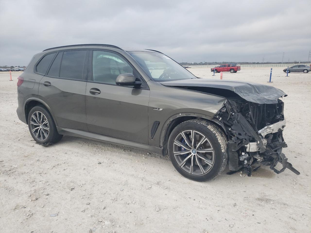 2022 BMW X5 - Image 4