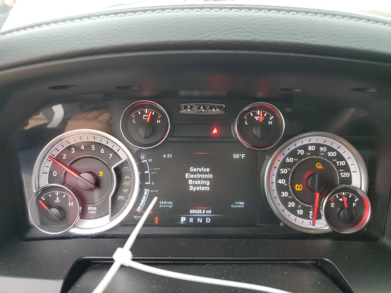 2018 RAM 1500 - Image 9