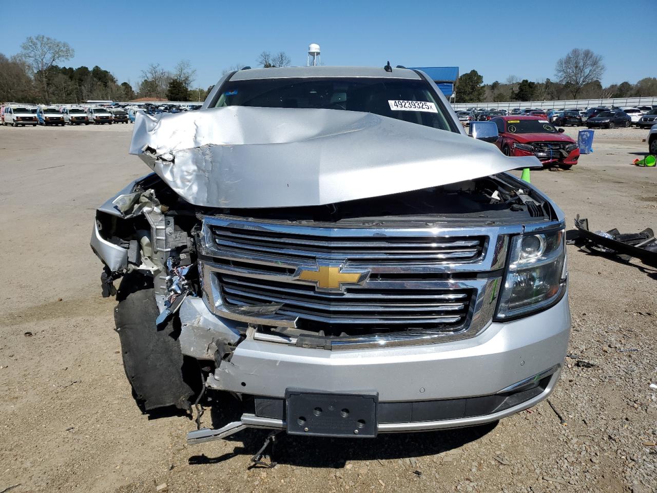 2015 Chevrolet Suburban - Image 5