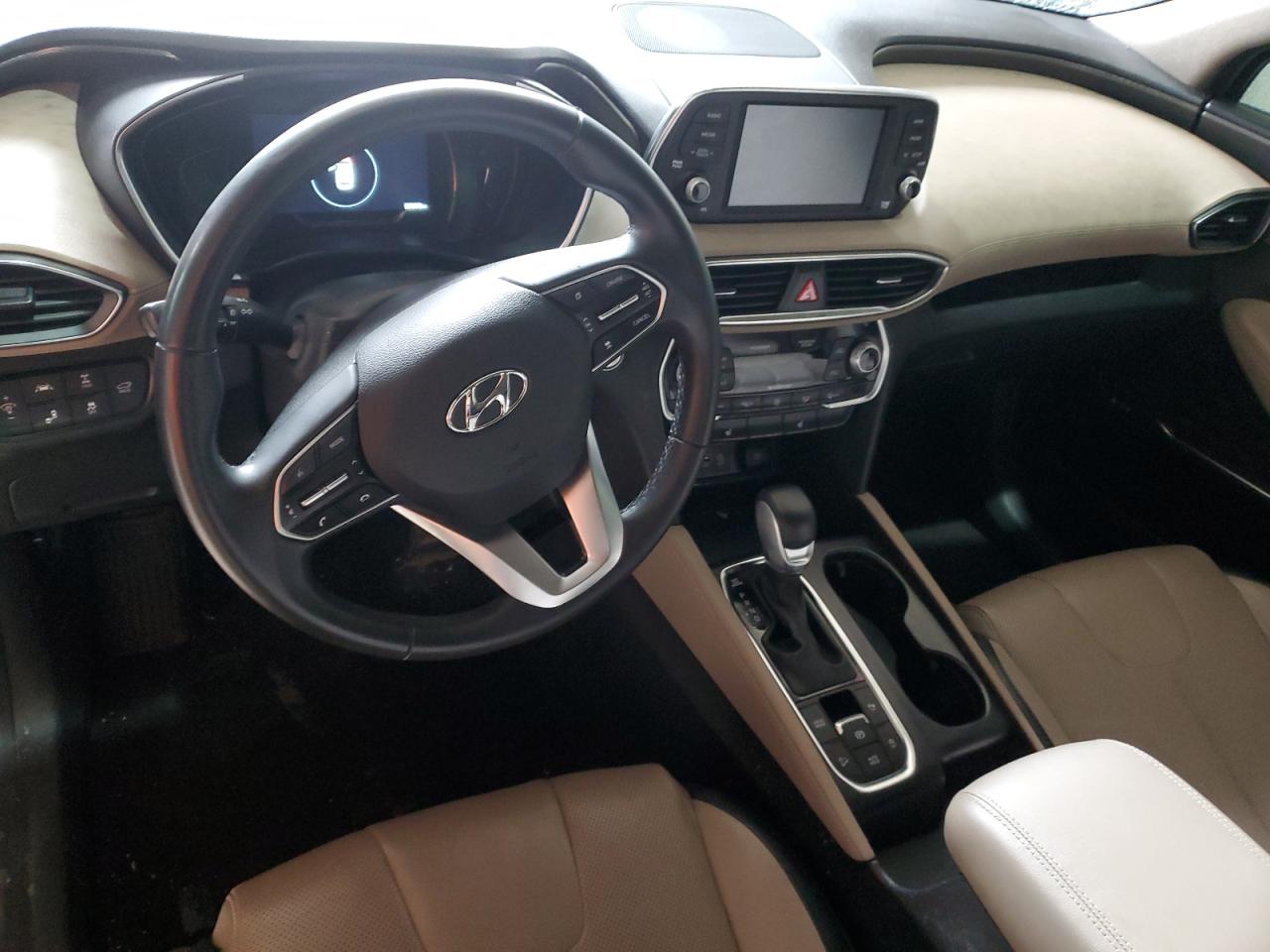 2019 Hyundai Santa Fe - Image 8