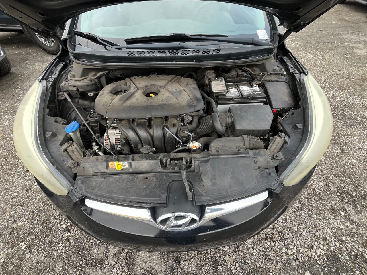 2016 Hyundai Elantra - Image 7