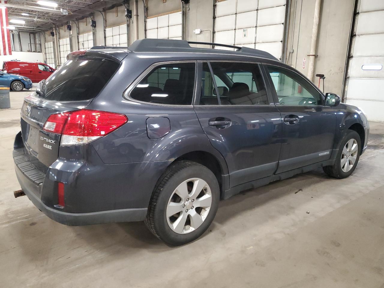 2011 Subaru Outback - Image 3